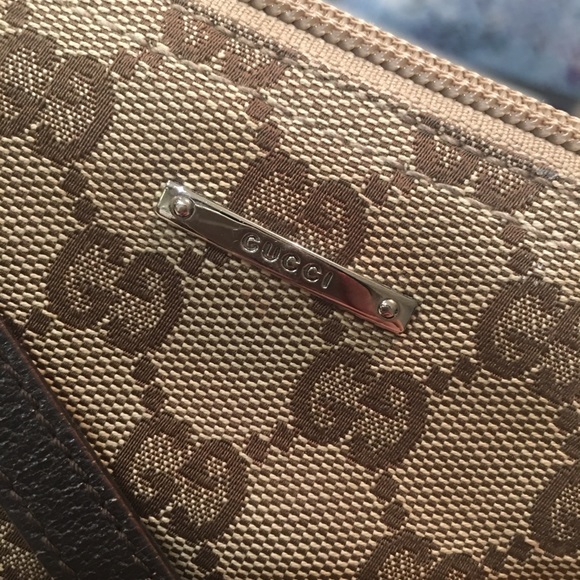 Vintage Gucci Pochette - Picture 2 of 4